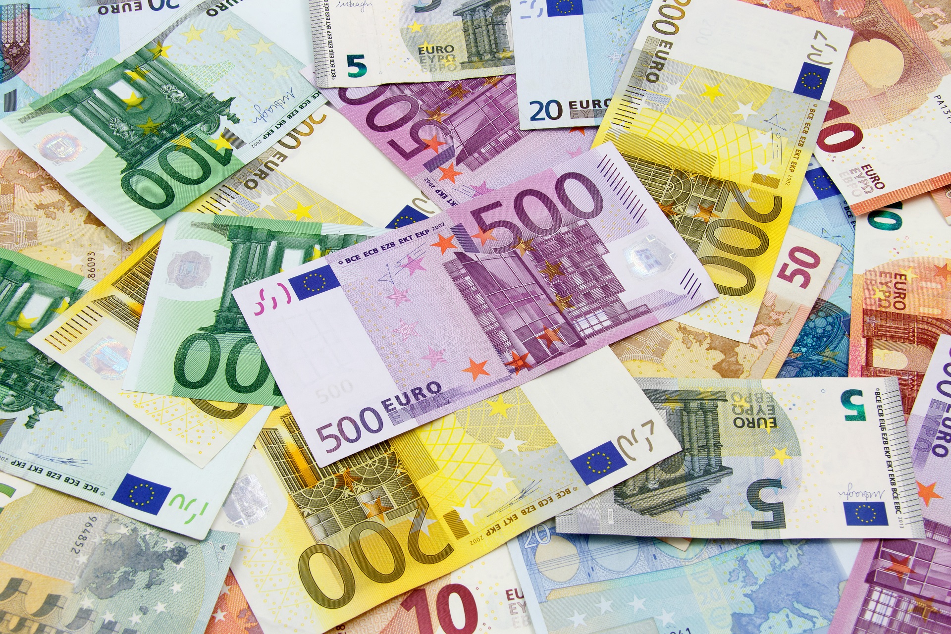 Prezzi: Confesercenti, con corsa inflazione e caro bollette oltre 1.300 euro di minore spesa per famiglia