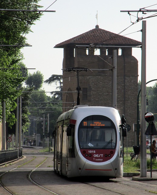 Federnoleggio Confesercenti Roma: no alla tranvia in centro, si a bus e mini bus elettrici nella ZTL