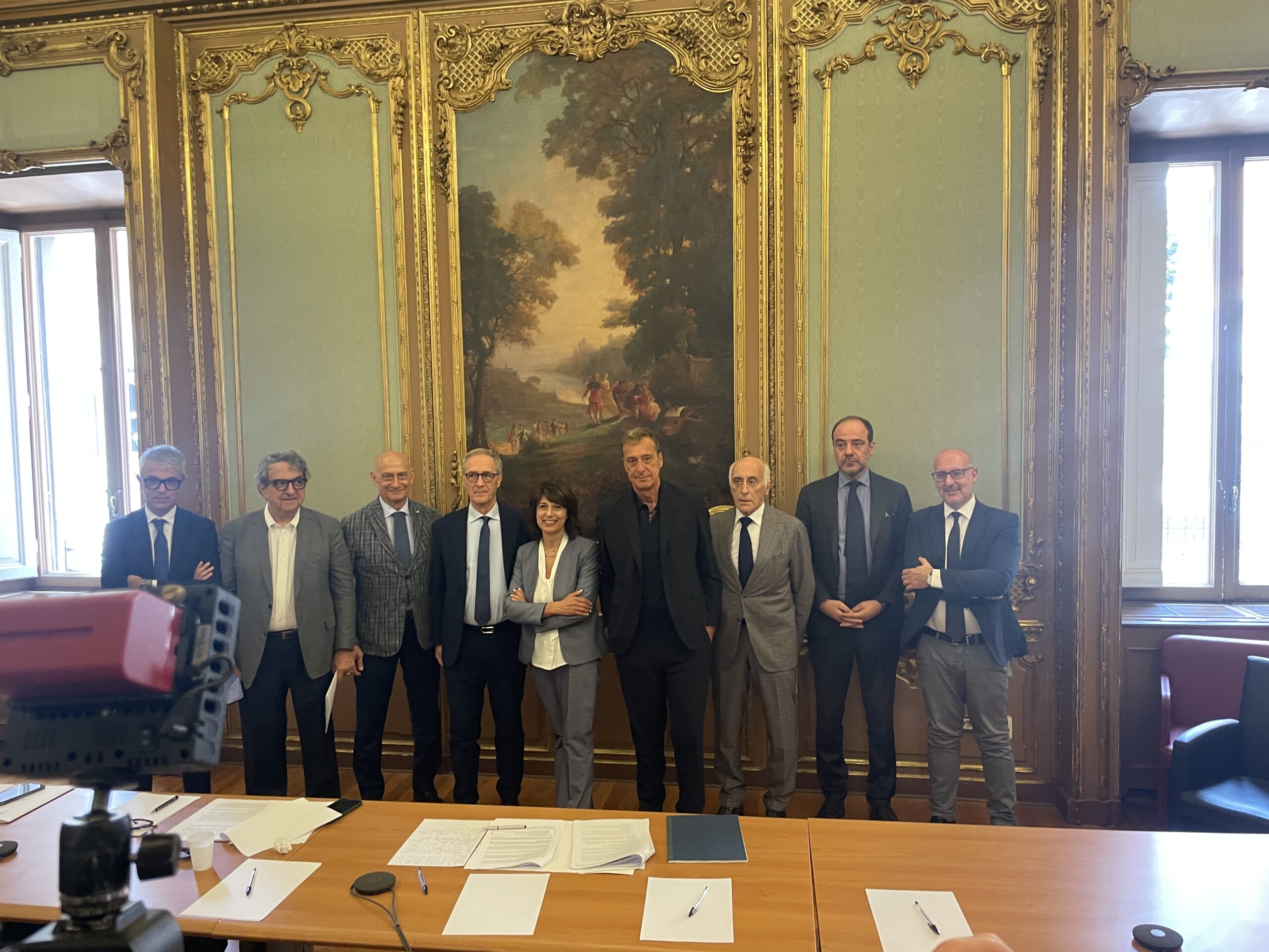 Confesercenti Lazio e Confcommercio Lazio incontrano l’Assessore Regionale allo Sviluppo Economico e Vice-Presidente della Regione On. Roberta Angelilli