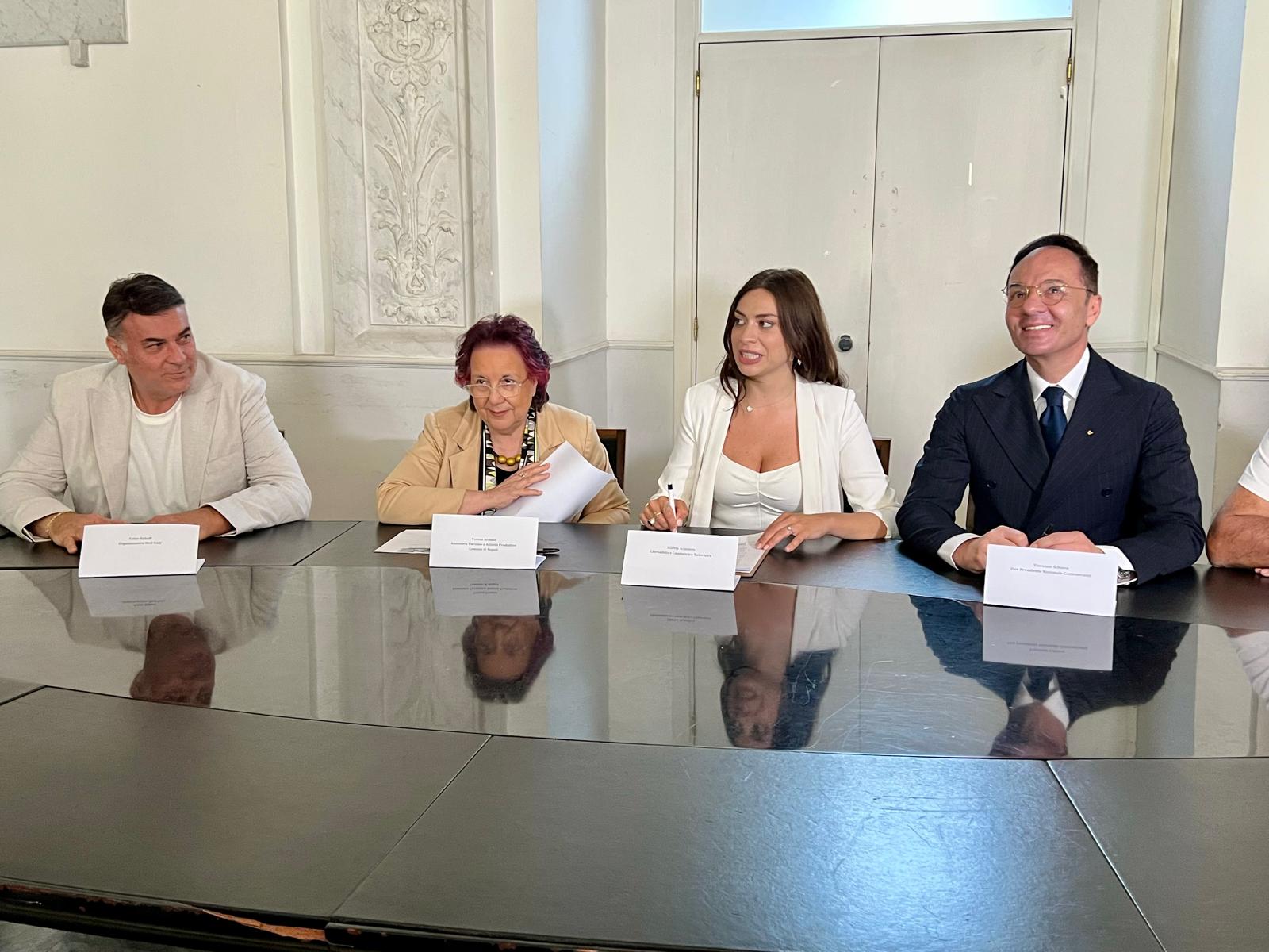 Confesercenti Campania: “Napoli sotto le stelle, evento per promuovere la moda partenopea nel mondo”
