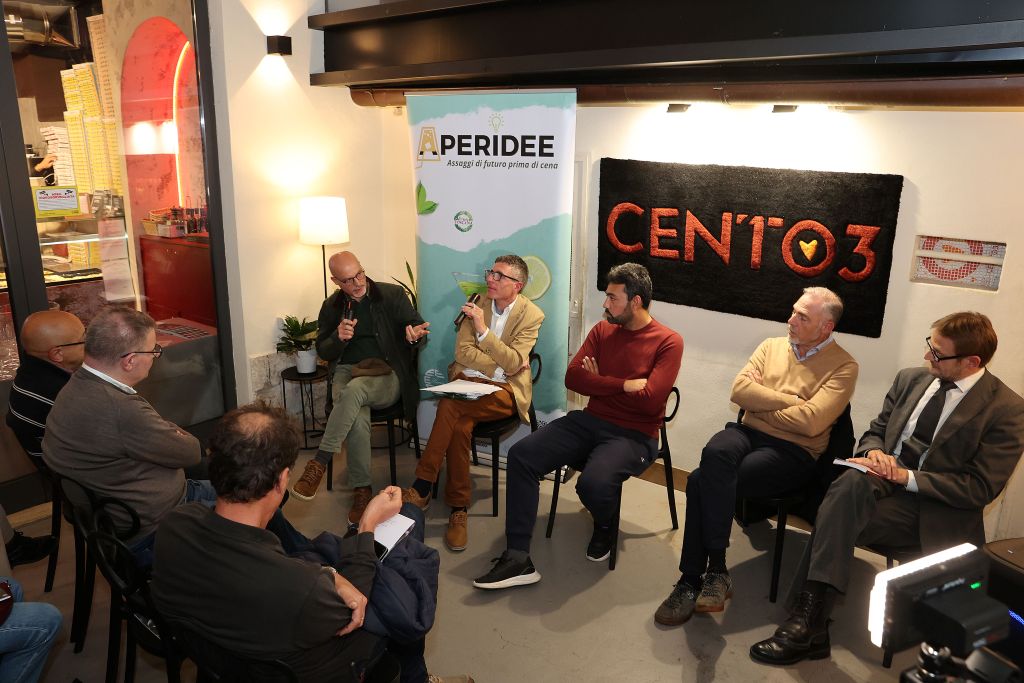 Confesercenti Siena: Aperidee, il turista camminatore ritorna 7 volte su 10