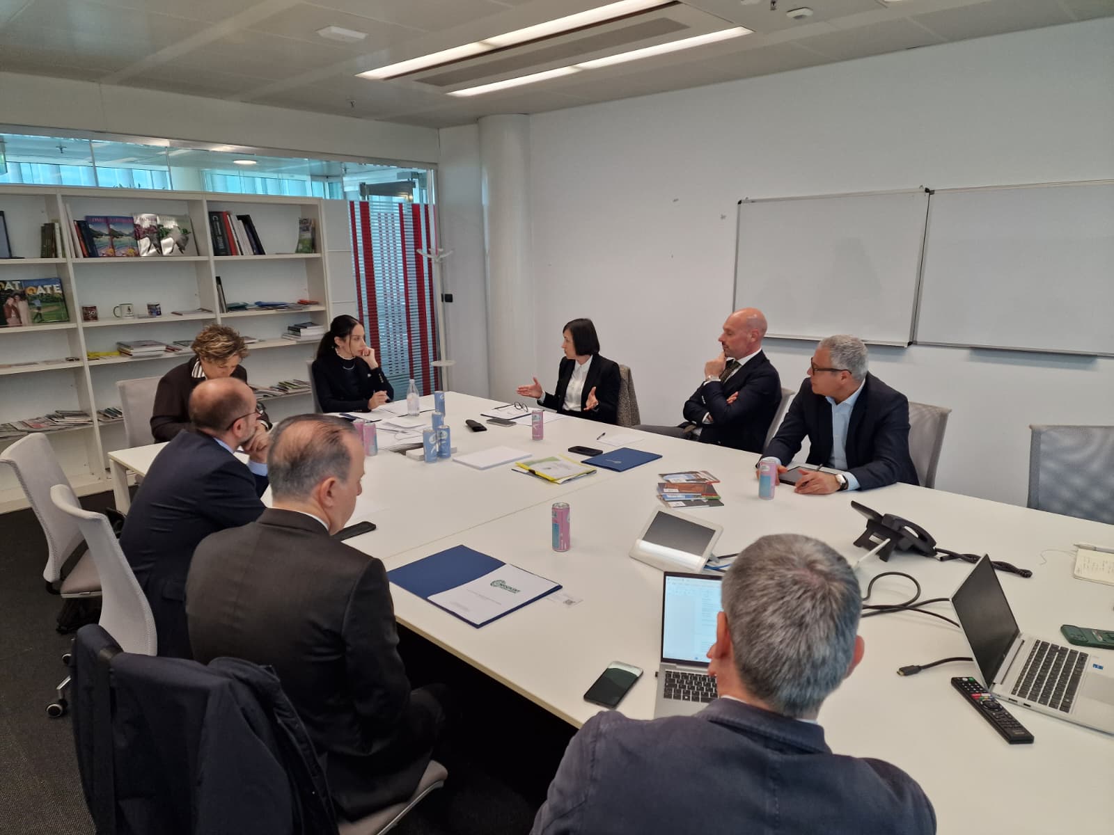 Confesercenti Lombardia incontra l’Assessore regionale al turismo Debora Massari