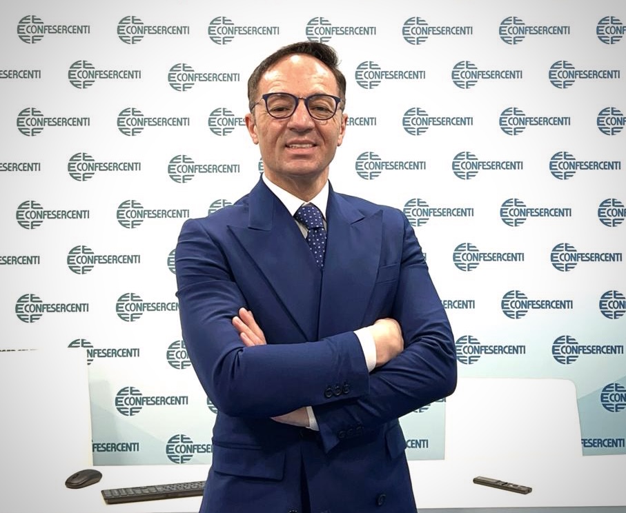 Confesercenti Campania: Napoli traina l’economia del Mezzogiorno “E’ ormai un brand internazionale che attrae investimenti nonostante l’inflazione”